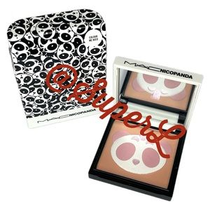 NEW Limited MAC Cosmetics Gleamer NICOPANDA FACE POWDER Blush Colour Me Nico